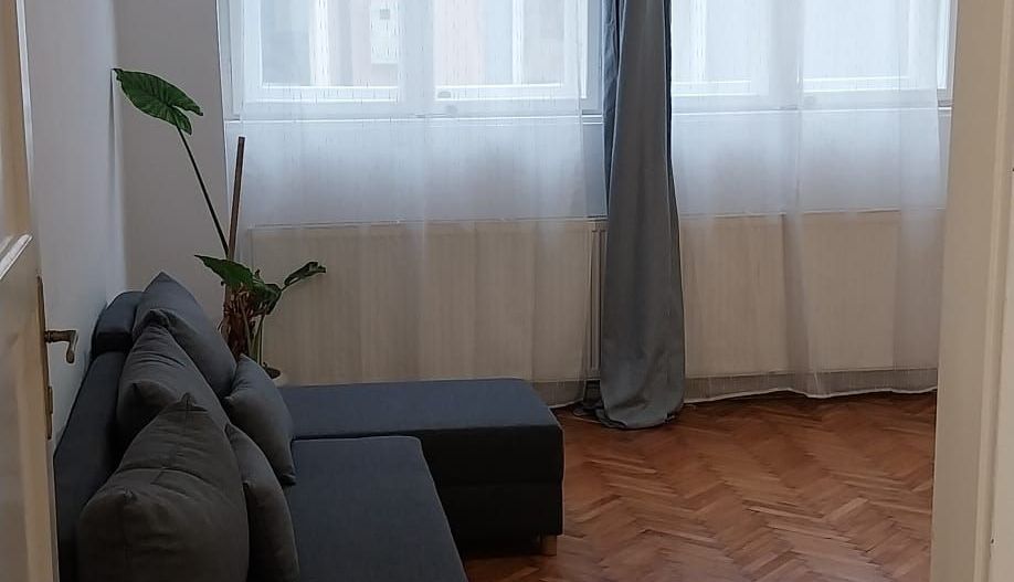 De inchiriat apartament in zona ultracentrala - Poză 8