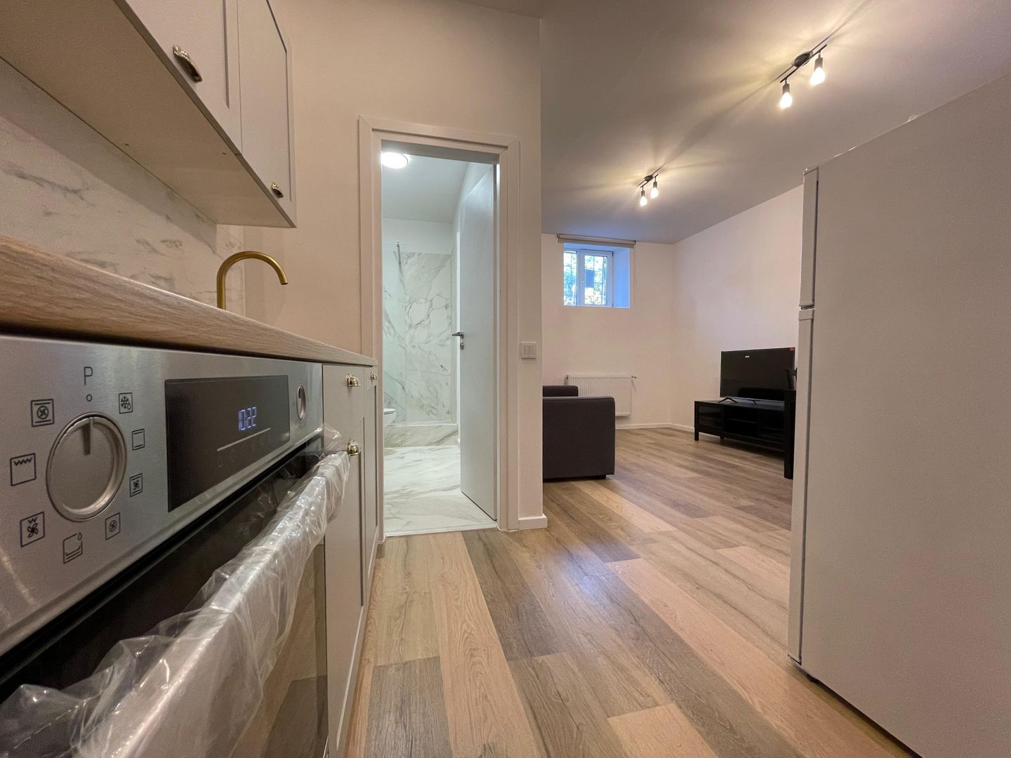 Investitie! Garsoniera  Republicii Zona UMF - Poză 7