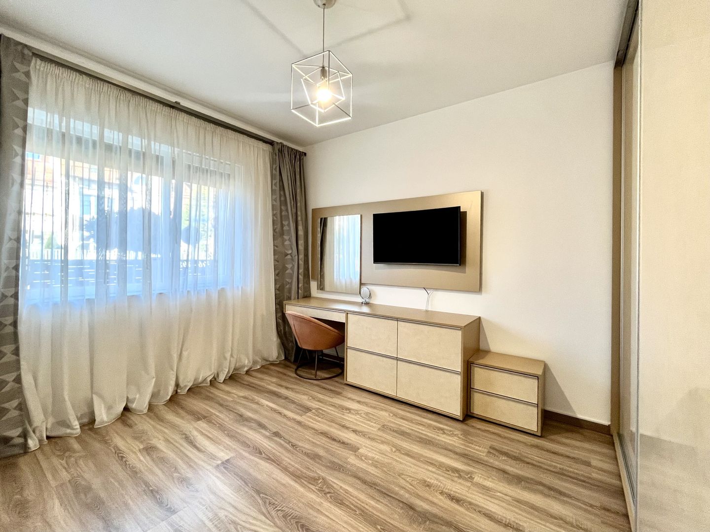 Apartament 3 camere, spațios si elegant, Braytim - Parcul Pădurice - Poză 17