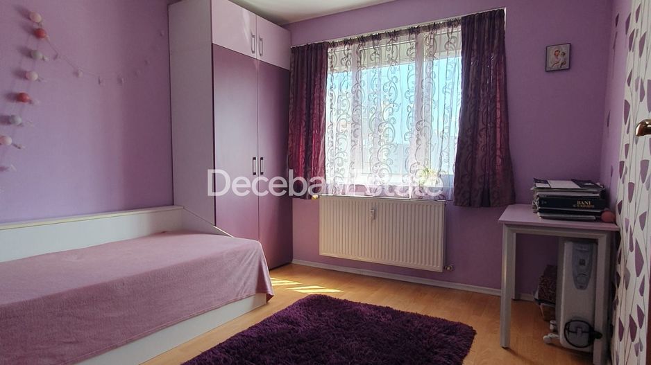 3 camere 70 mp 1978 metrou Dristor boxa la subsol loc de parcare - Poză 5