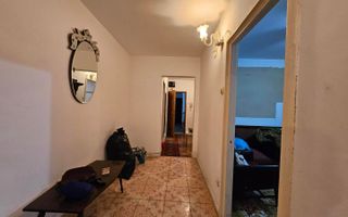 Vânzare, apartament, 3 camere, etaj 3, zona Lacul Tei - Poză 2