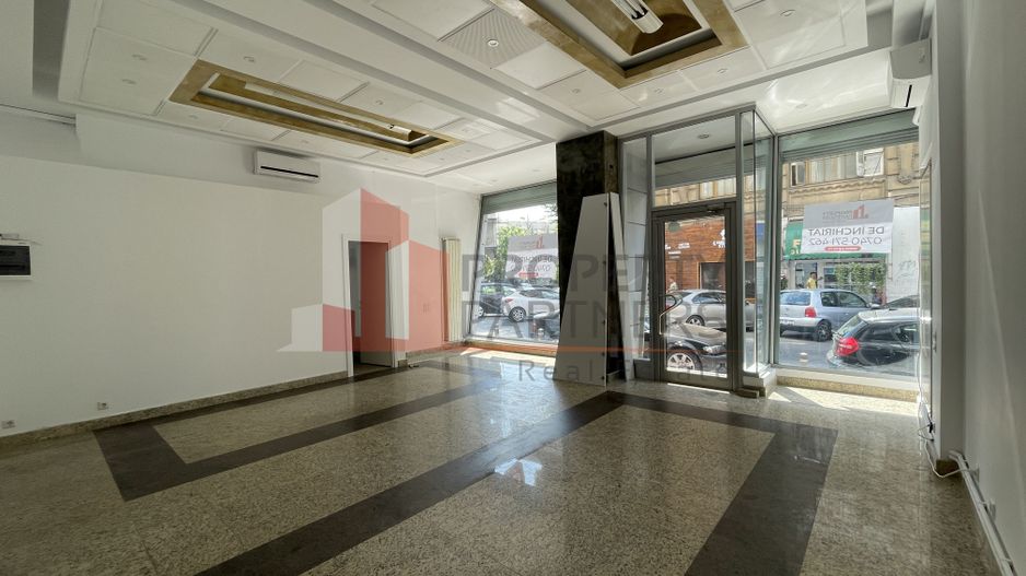 Spatiu comercial Unirii - Bulevardul Corneliu Coposu - Poză 2