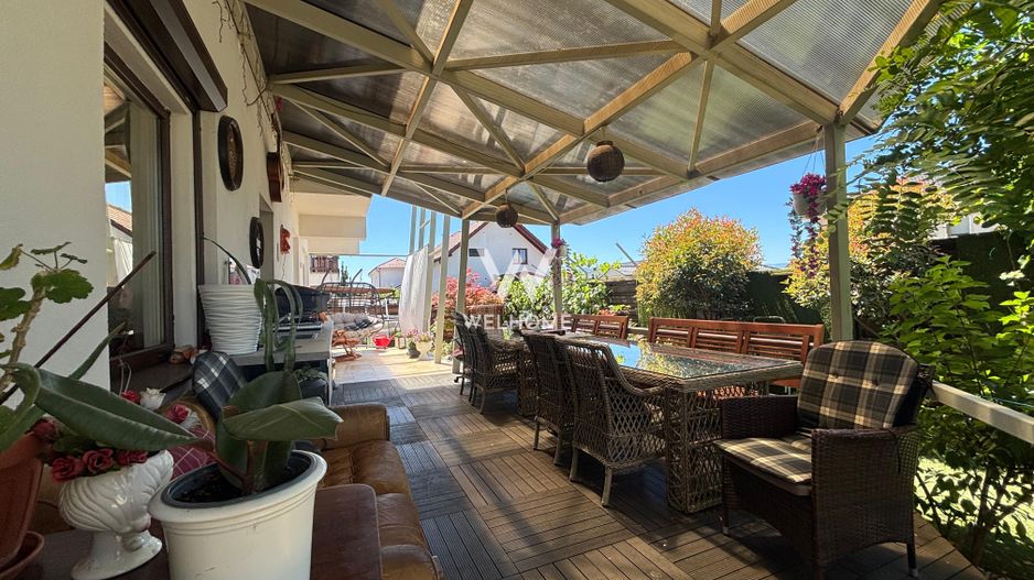 Casă amenajată de designer, garaj și pod locuibil - Șelimbăr - Poză 28