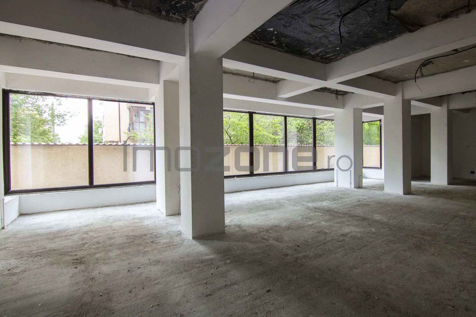 UVERTURII 147 SPATIU COMERCIAL STRADAL 50mp la parterul unui bloc nou - Poză 11