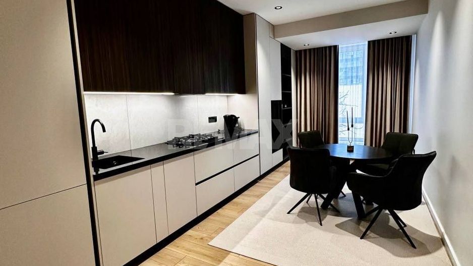 Apartament în chirie în inima Chișinăului - Poză 6