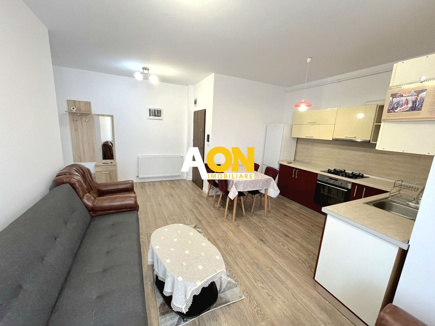 Apartament cu 2 Camere, Bloc Nou, Parcare, Zona Cetate - Poză 2