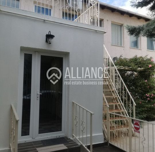 STADIONUL FARUL(COD03) - Vila cocheta si curte frumoasa ! - Poză 1