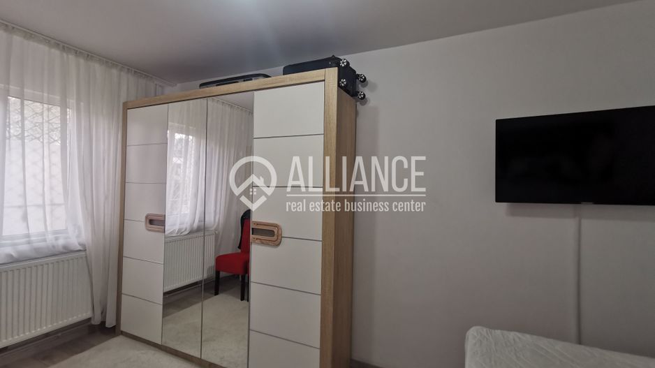 I. C BRĂTIANU Sc 8 apartament 2 camere mobilat - Poză 3