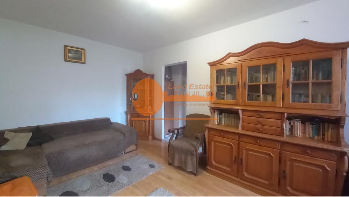 Apartament 4 camere | Brâncoveanu | 400 m metrou - Poză 1
