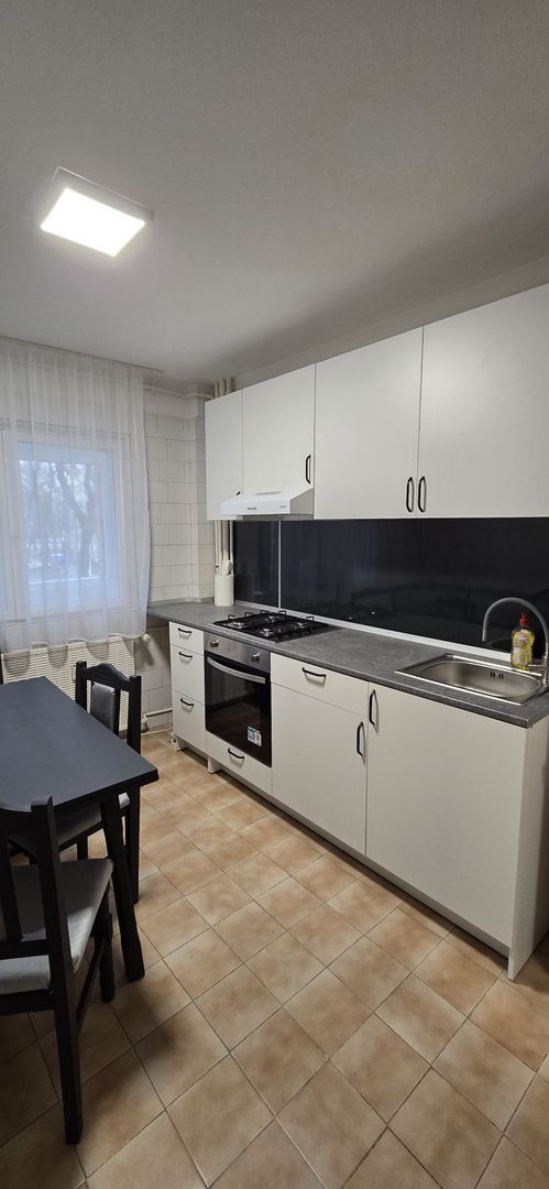 DE INCHIRIAT apartament cu 2 camere Alexandru Obregia stradal - Poză 5
