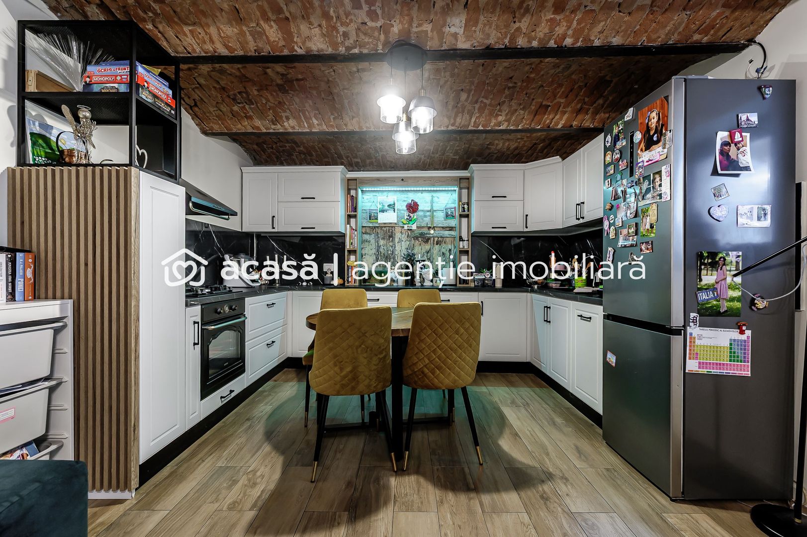 Apartament tip casa, cu gradina proprie, in zona centrala a Aradului - Poză 4