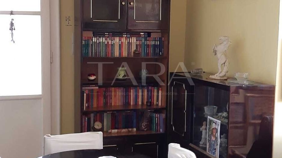 Apartament spațios, 3 camere, zonă semicentrală, 73 mp + curte - Poză 4