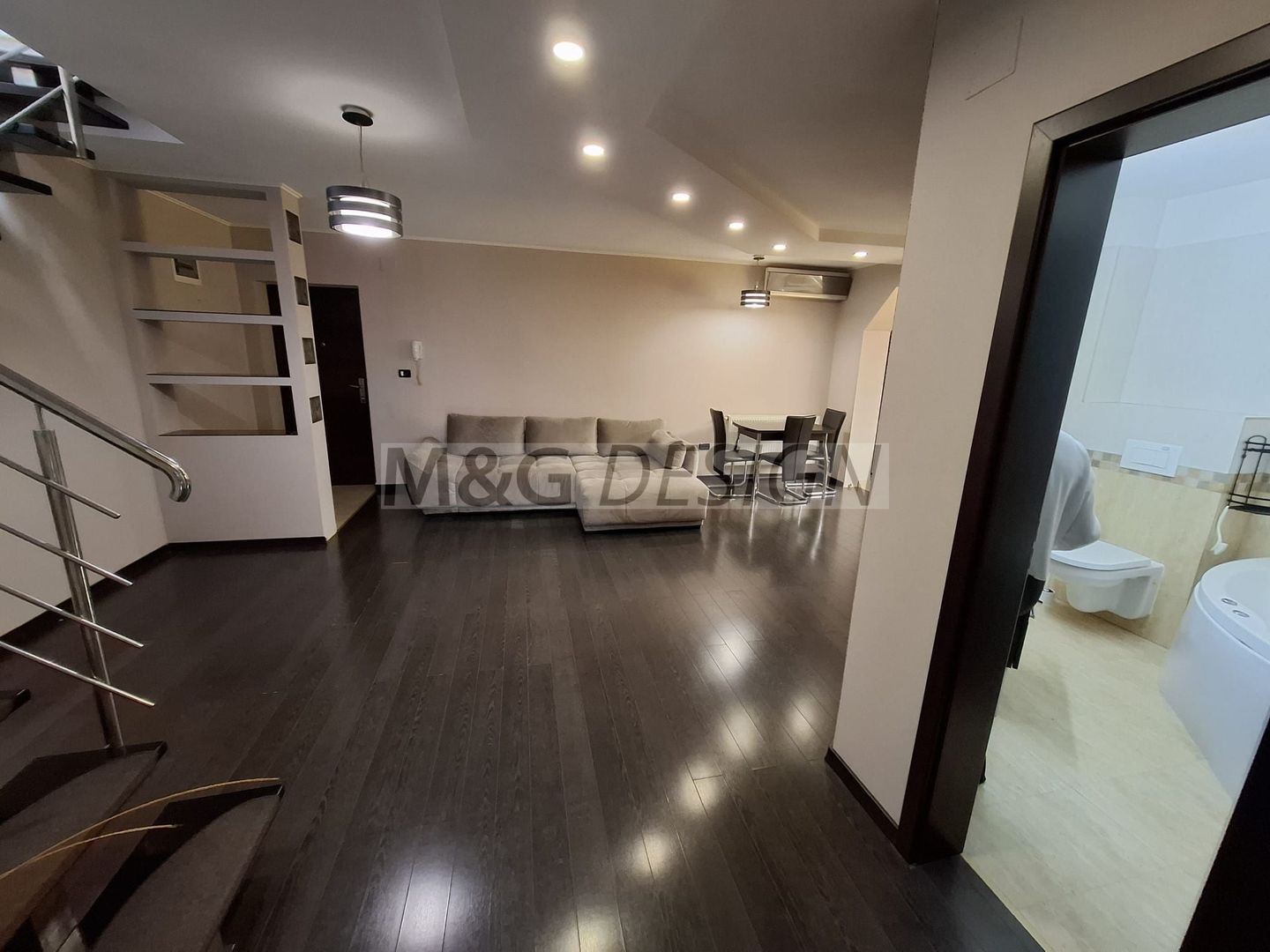 Apartament pe 2 nivele intrare Dumbravita - Poză 11