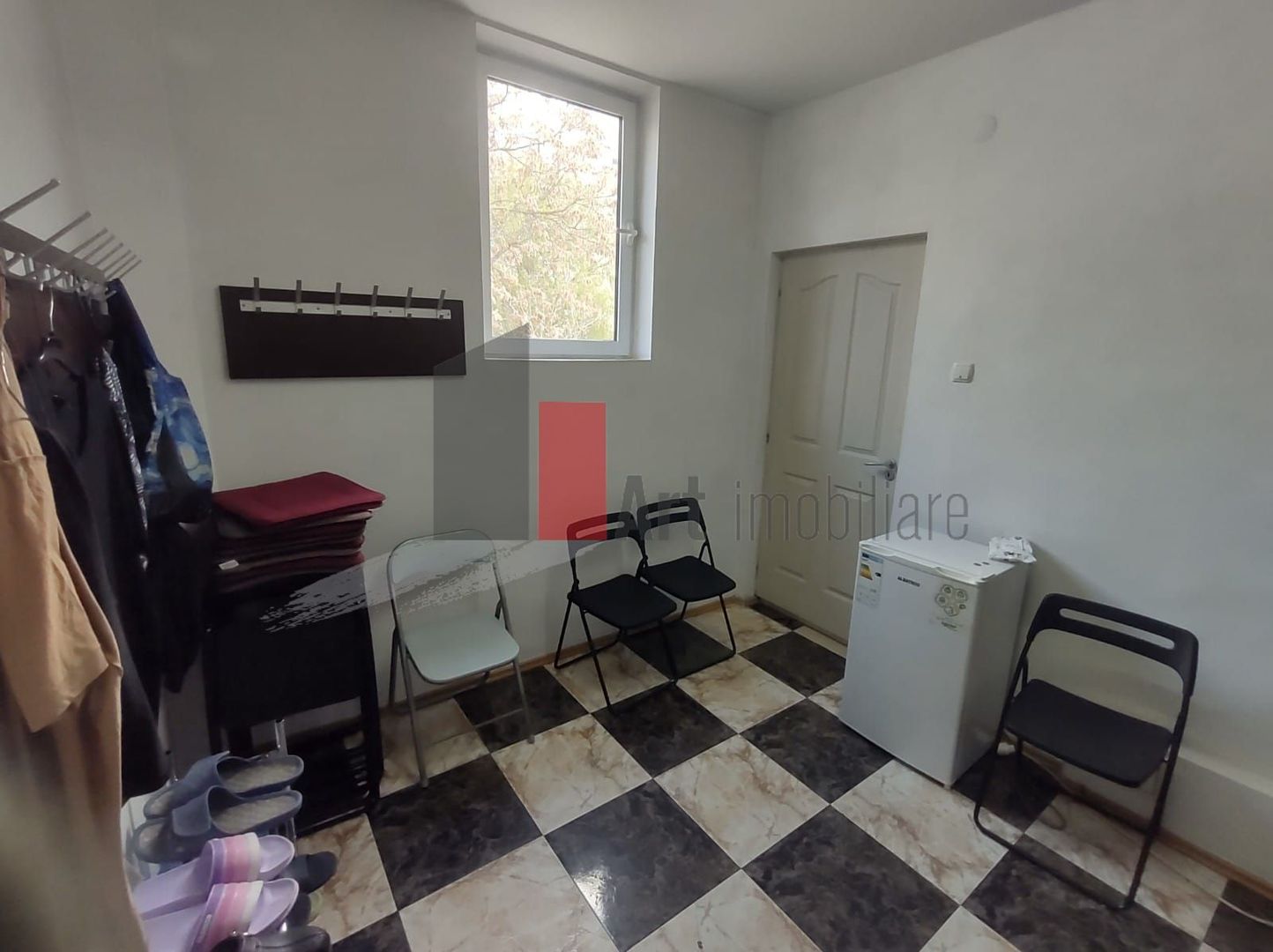 Vânzare apartament decomandat 3 camere în vilă - metrou Tineretului - Poză 7