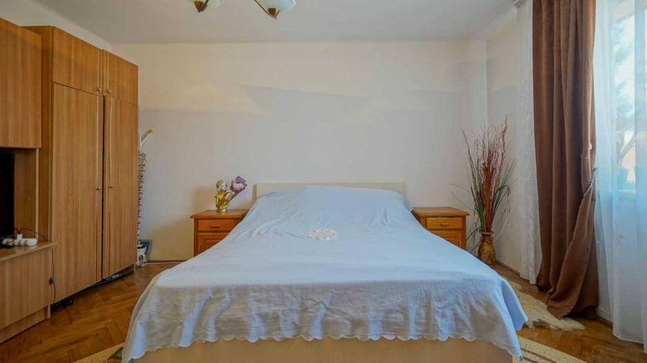 Casa de vanzare, 4 camere, zona Craiter, oras Brasov - Poză 5