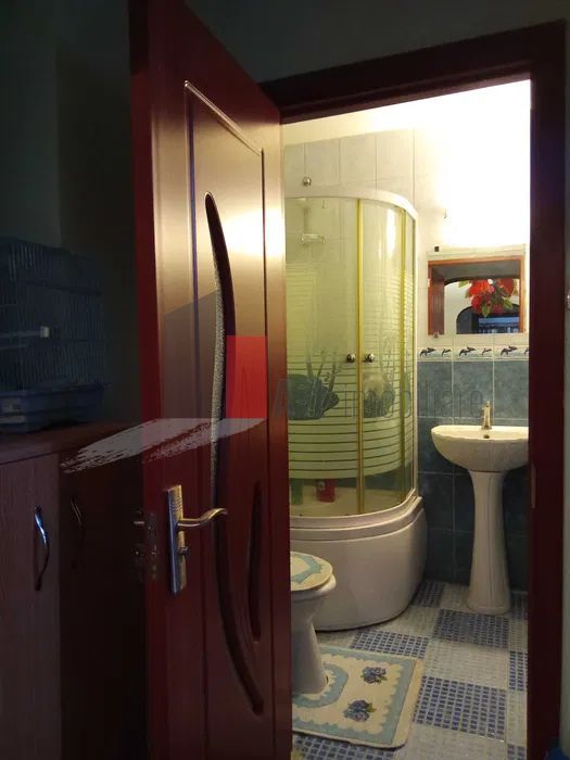 Vânzare apartament semidecomandat 4 camere cu centrală Șos. Berceni - Poză 3