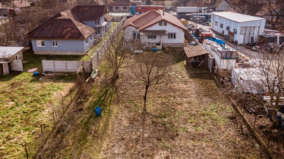 Casă la sol cu teren de 3.451mp în Gai - Poză 20