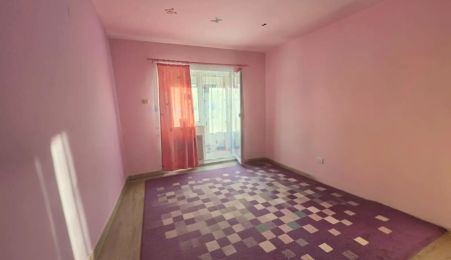 Apartament spațios cu 2 camere - zona Sântana de Mureș