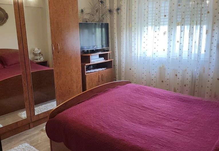 BRASADAS vinde ap 2 cam etaj 4/4 Micro 17. - Poză 5