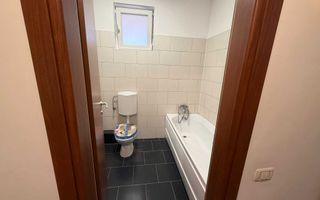 Garsoniera Decomandata Bloc Nou Centrala Proprie - Poză 6