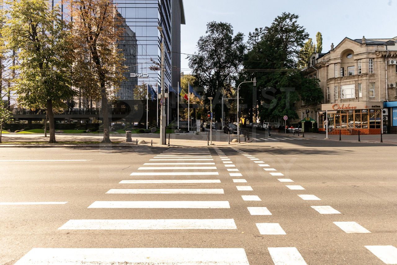 Chirie, oficiu, 120 mp, bulevardul Ștefan cel Mare și Sfânt, Centru - Poză 3