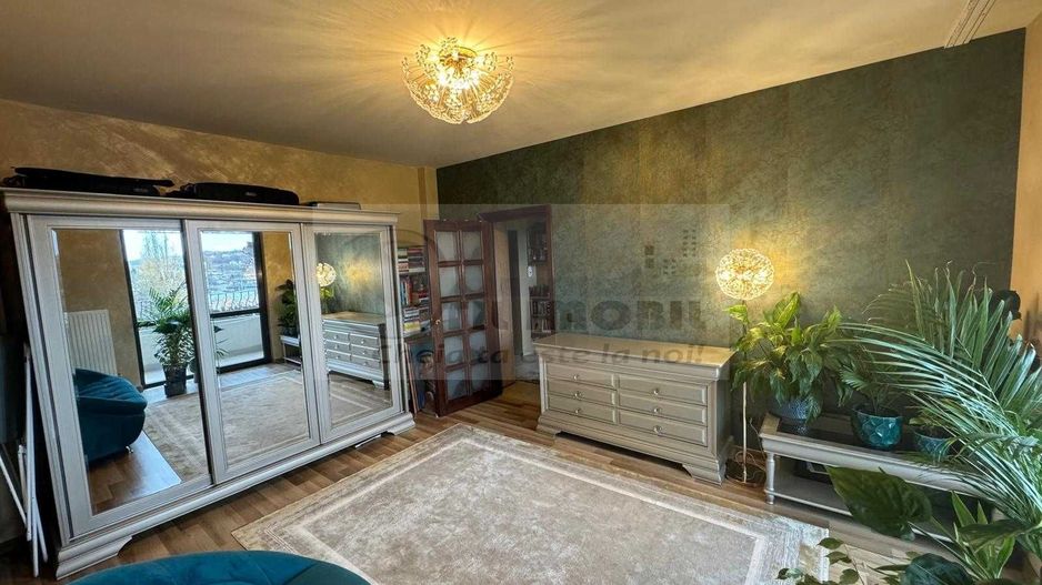 Apartament cu 2 camere decomandat cu lift - Bucium ! - Poză 3