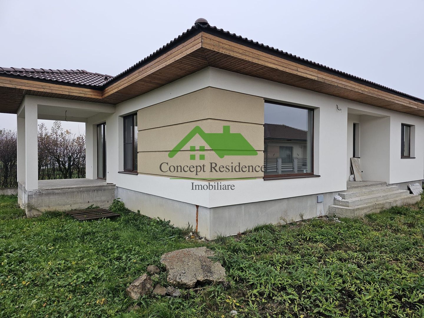 Casa stil mediteranean finisata -zona linistita - sat Sasar !!! - Poză 1