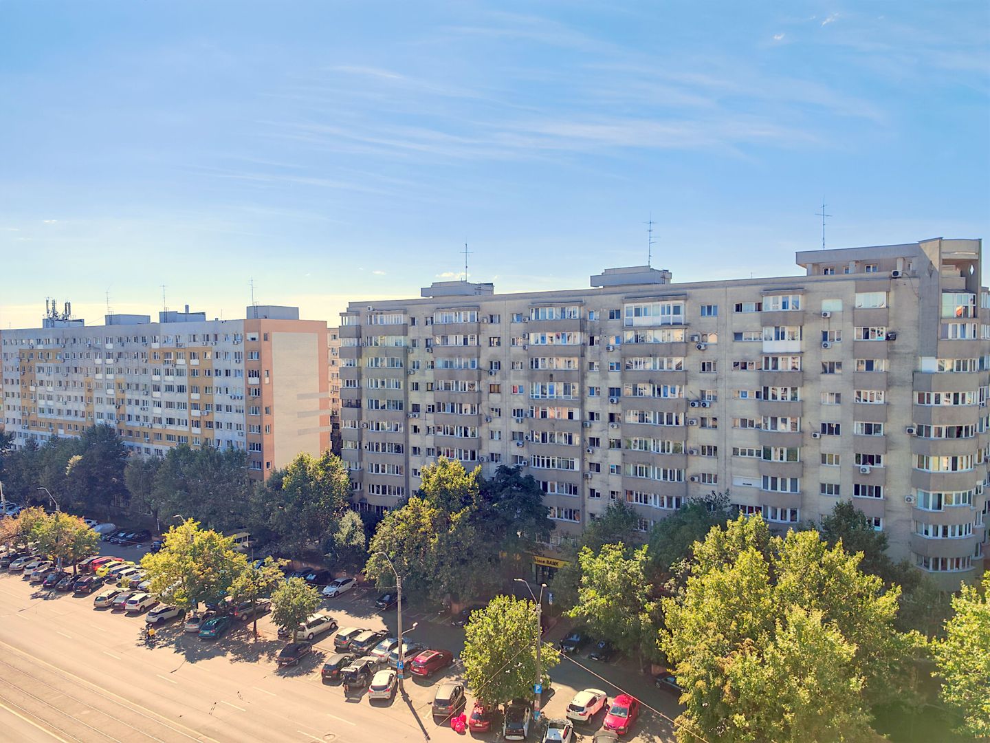 Renovat la trei minute de statia de metrou Dristor - Poză 18
