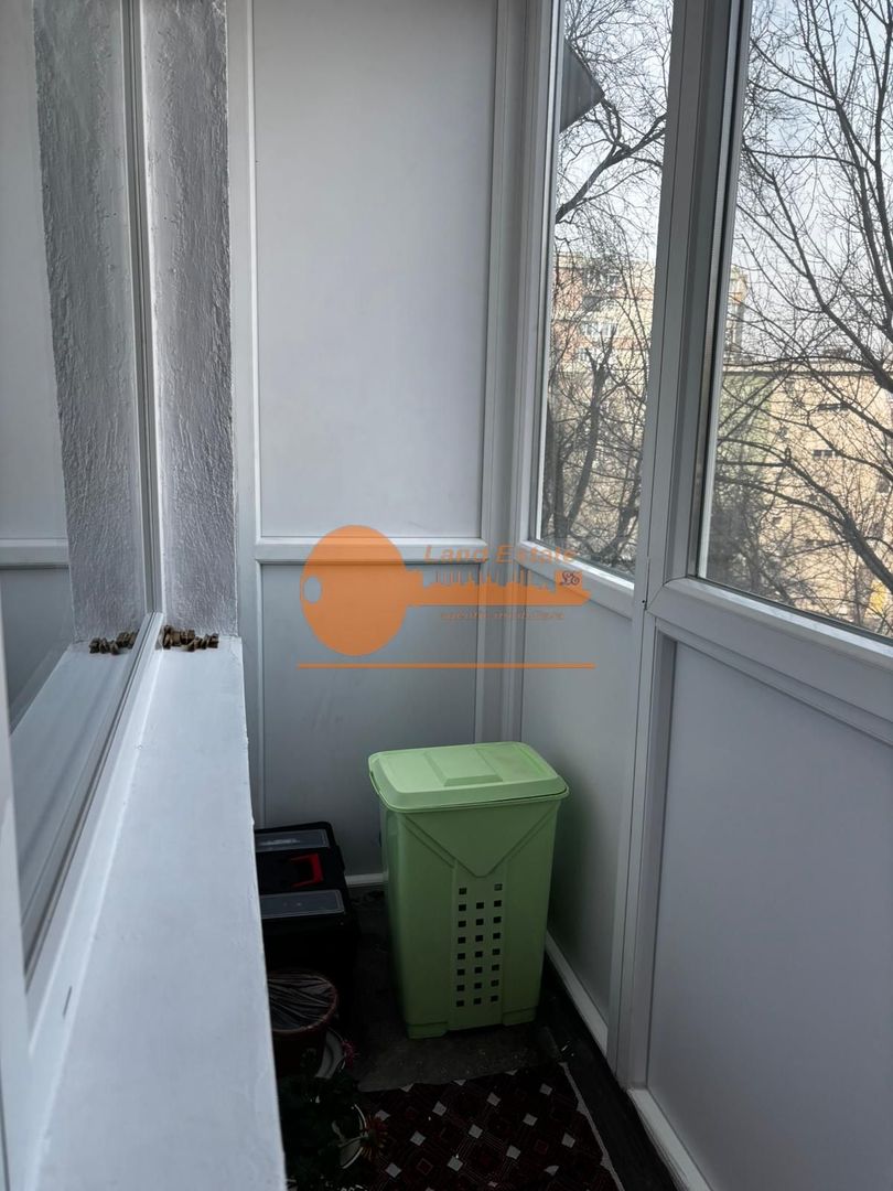 2 camere la 3 minute de Metrou Lujerului - Poză 12