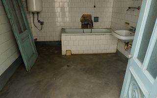 🏡 Casă interbelică cu dublu potențial – Zona Cantacuzino, Ploiești - Poză 15