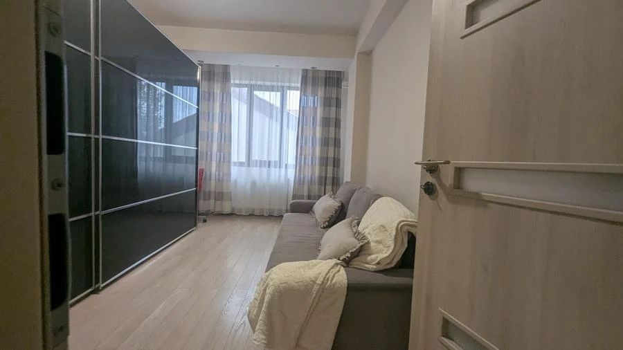 AP. 3 CAMERE PIATA CHIBRIT, BLOC NOU, CENTRALA PROPRIE, MOBILAT MODERN - Poză 4