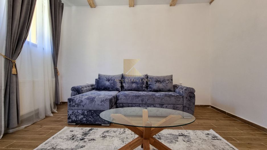 Casă individuală complet renovată, situată în centrul istoric al Brașo - Poză 7