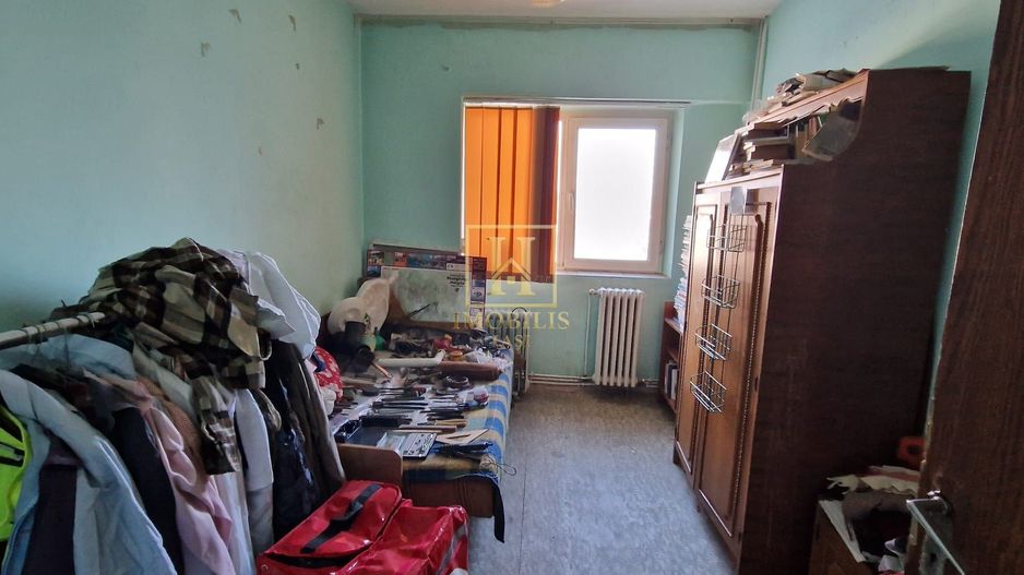 Apartament 3 camere dec 72 mp Bld. Independentei 199000 euro - Poză 4