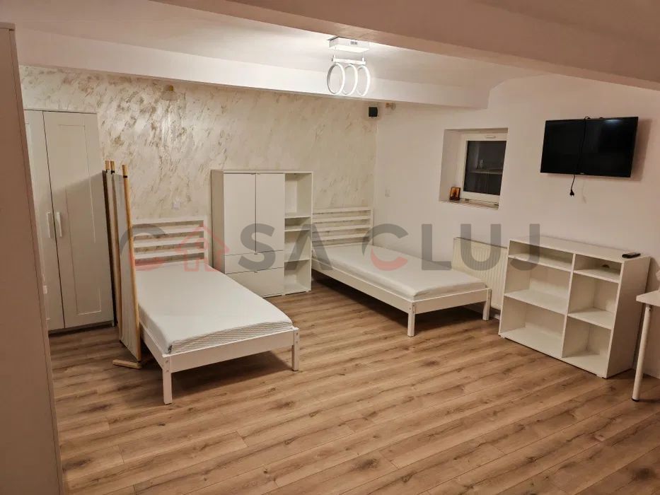 Ideal pentru studenți la UMF sau investiție pe viitor! - Poză 1