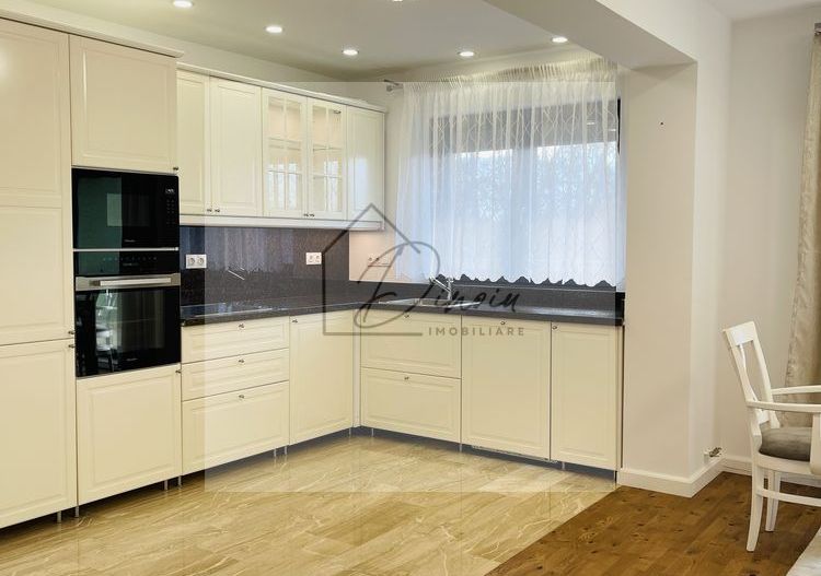 2 camere Premium I Vedere Panoramica I 82 mp - Poză 3