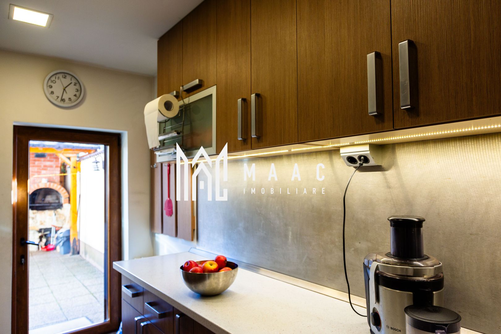 Casa 6 camere | P+M | Curte | 270 MPU | Zona Centrala - Poză 50