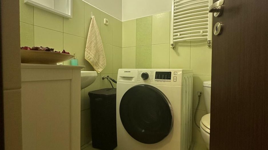 Casă individuală P+1E, construită în 2013–zonă liniștită, exclusiv de case - Poză 16