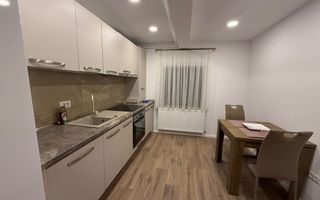 🏛️✨ APARTAMENT DEOSEBIT CU 2 CAMERE – CLĂDIRE CU VALOARE ISTORICĂ - Poză 3