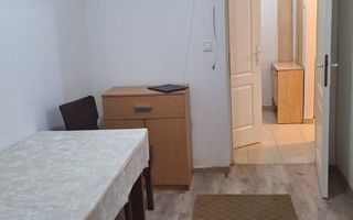Apartament 2 camere, decomandat, zona Centrală - Poză 3