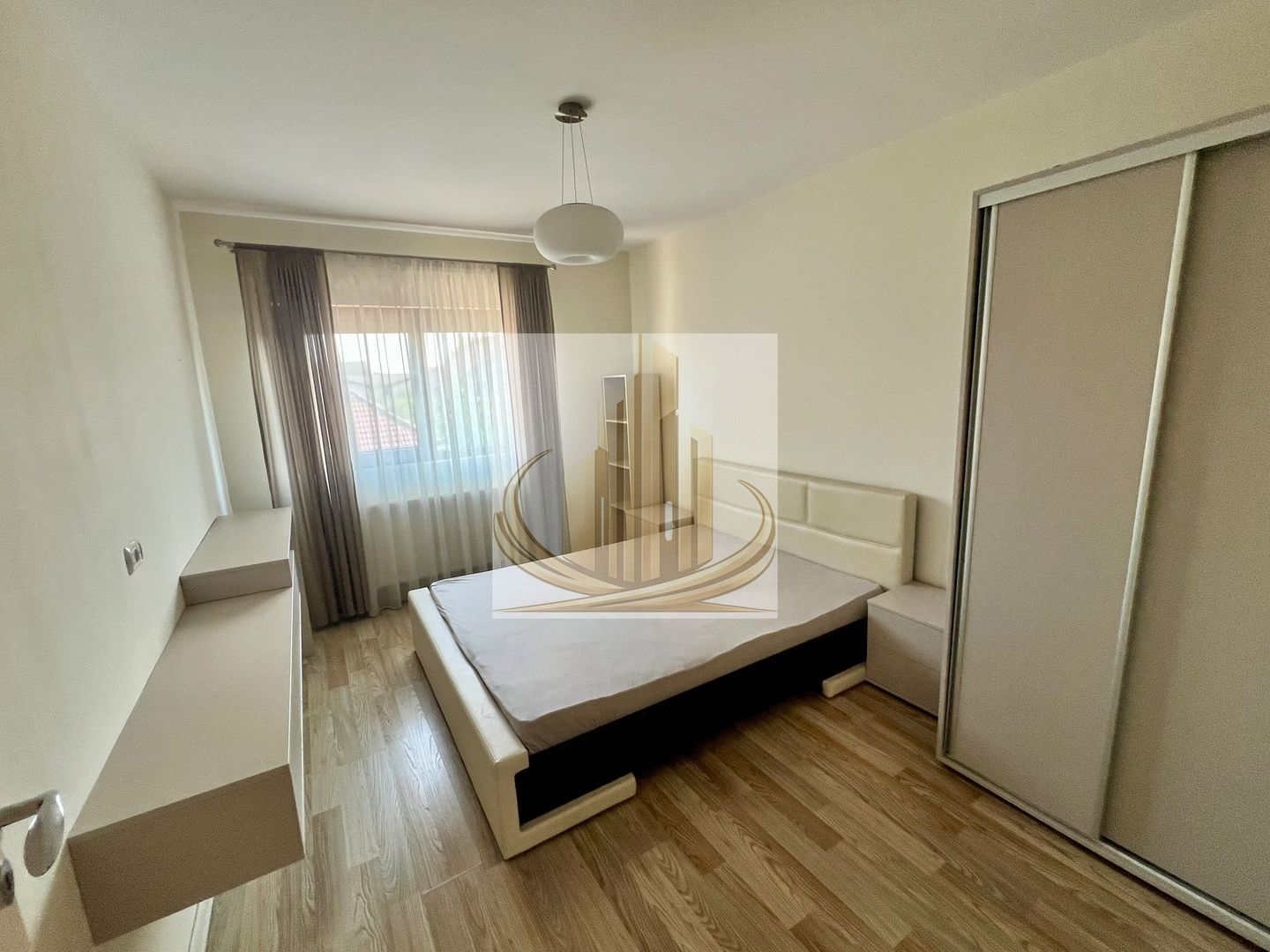 Duplex 4 camere, 120 mp utili teren 330 mp Moșnița Nouă Cartier Europa - Poză 9