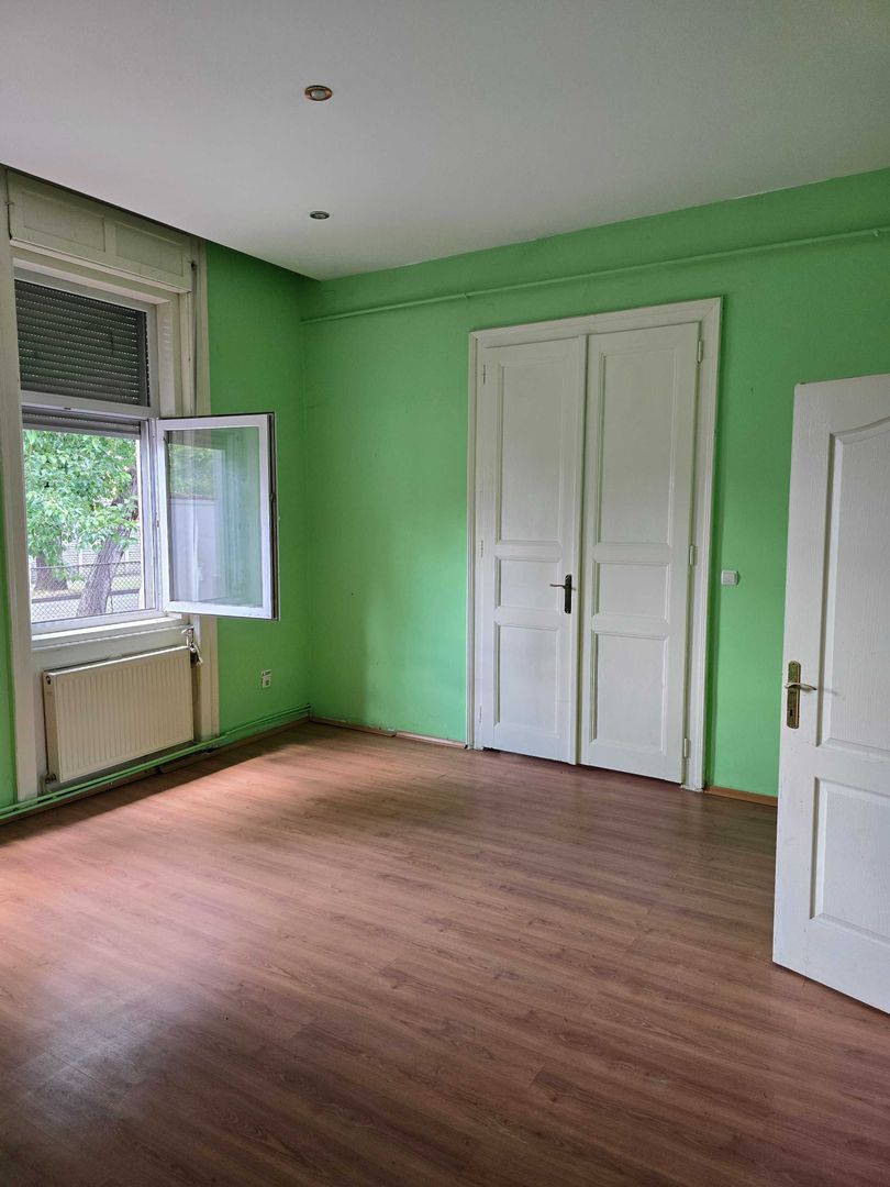 Casa individuala in zona Bogdanesti-Favorit - Poză 2