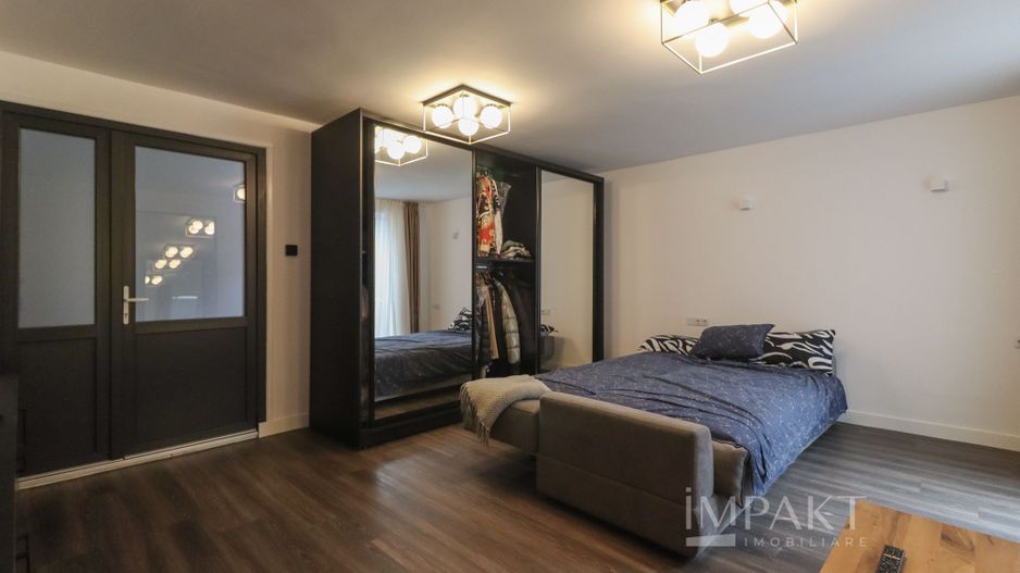 Casa insiruita cu finisaje de lux in cartierul Europa - Poză 21