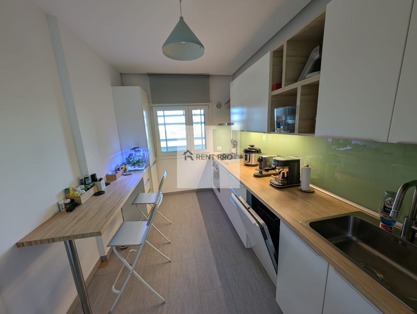 3 Camere Loc Parcare Afi City 64 Mp Laminorului - Poză 4