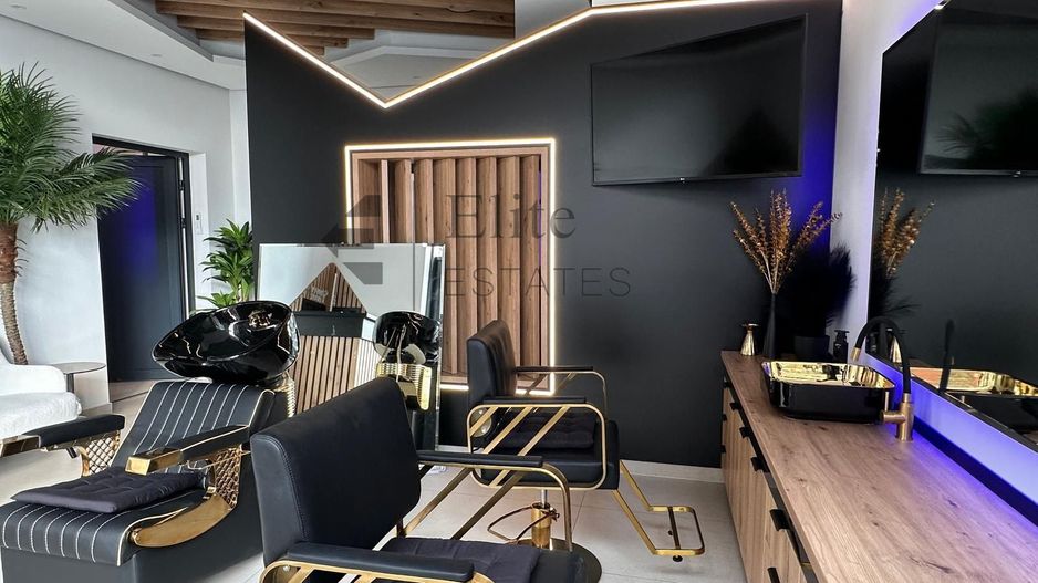 Salon lux de inchiriat in cartierul Nufarul, Oradea - Poză 1