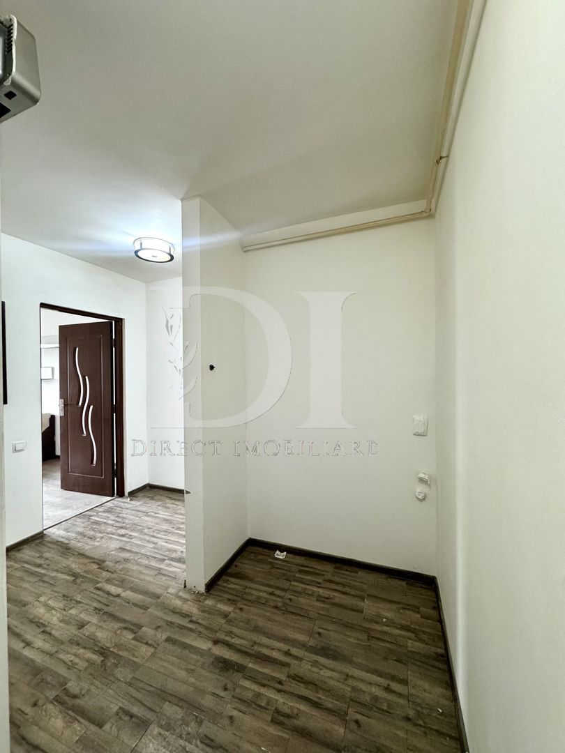 Apartament trei camere / Zona BMW - Poză 12