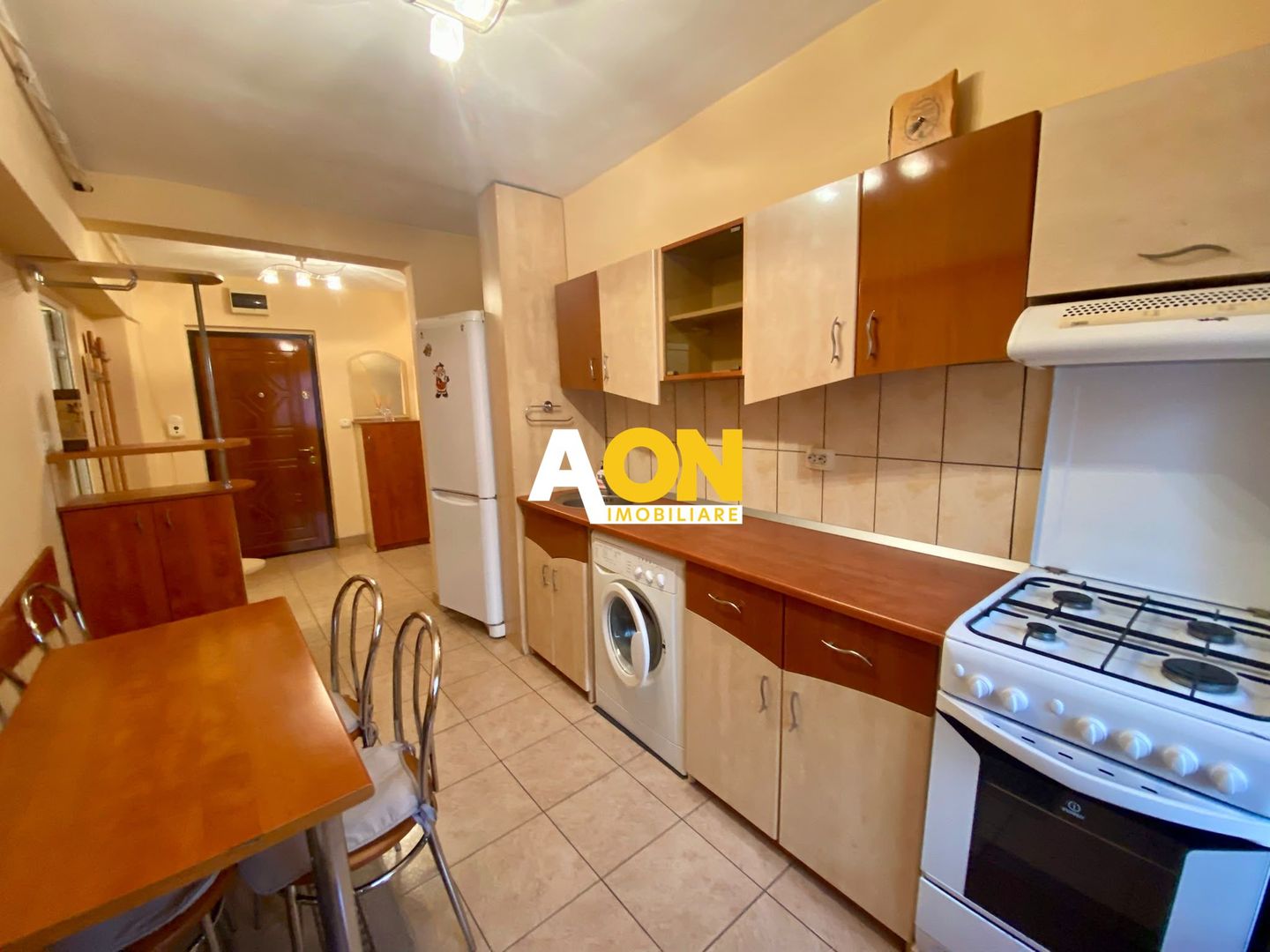 Apartament 2 Camere, Complet Mobilat,  Loc de Parcare, Cetate - Poză 6