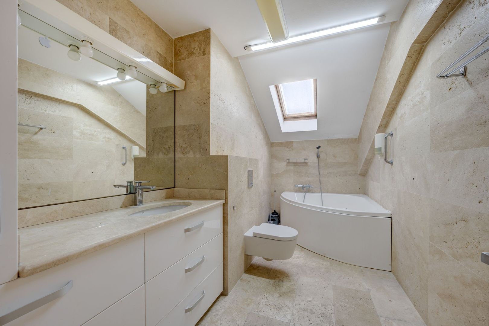 Vila individuala Pipera intersectie Iancu Nicolae - Poză 19