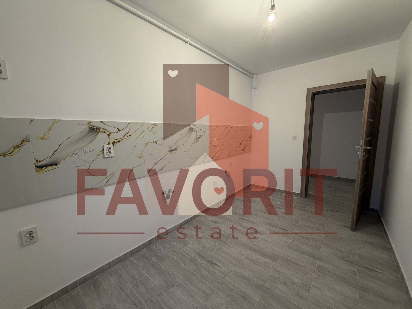 Decomandat. Bucatarie separata. Loc de parcare inclus - Poză 2