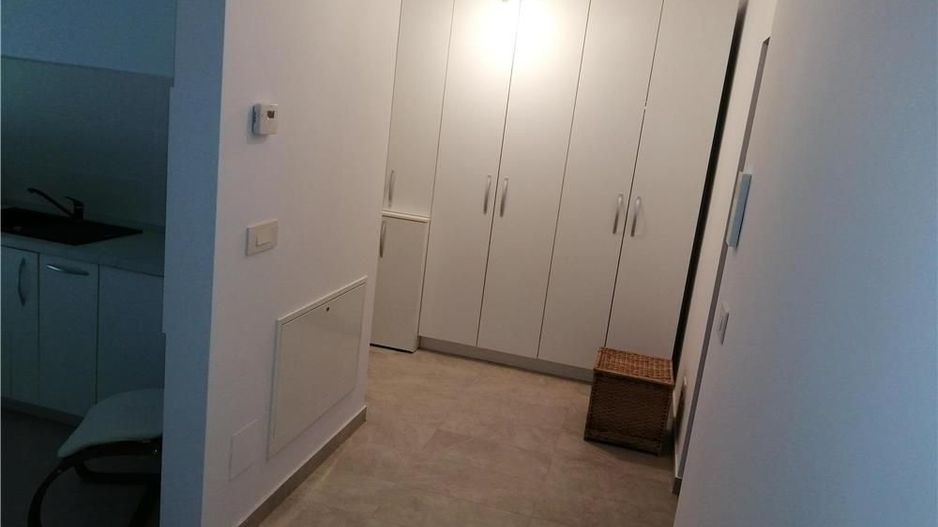 Apart Aradului  bloc nou+terasa de 10 m - Poză 4