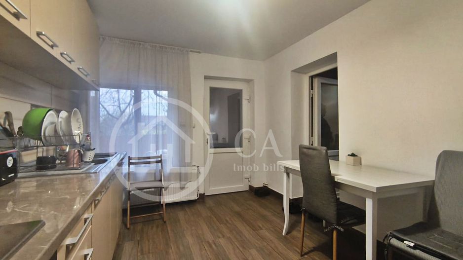 Casa de vanzare cu 3 camere, in zona Oncea, Oradea - Poză 6